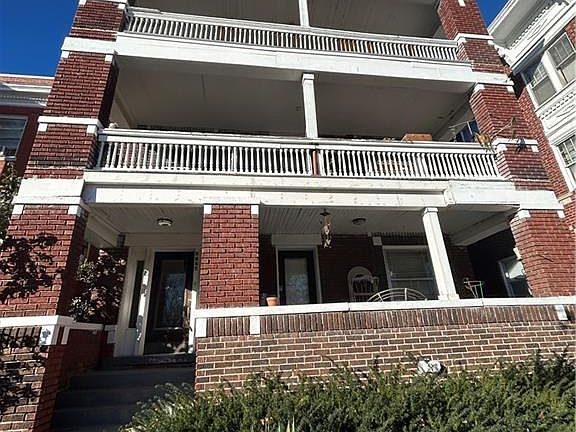 2nd image of 4124 Warwick Blvd