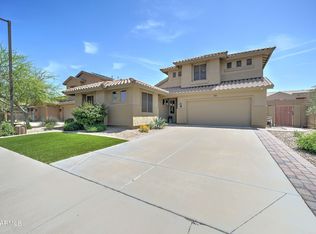 6933 W Peak View Rd, Peoria, AZ 85383