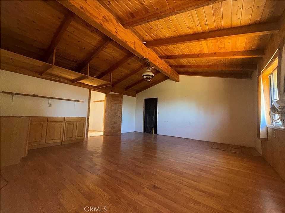 1st image of 1060 Sawmill Rd
