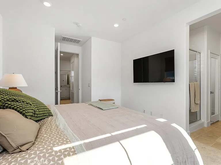 262 Heartland Way — Photo 35