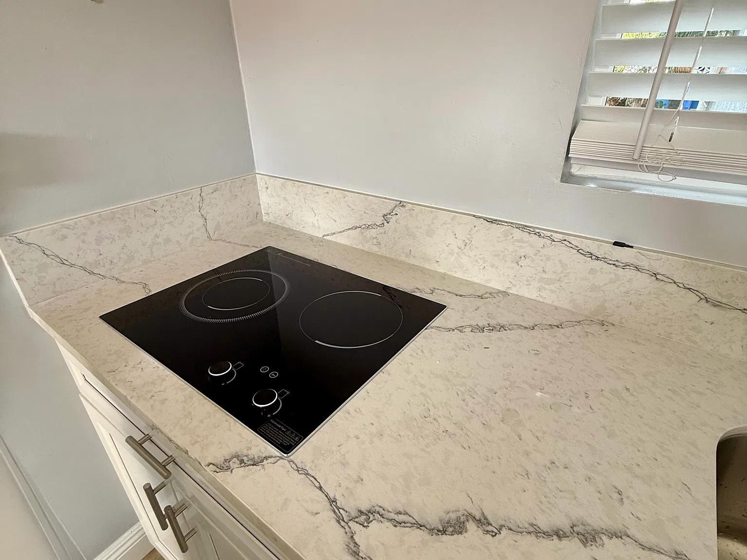 1 bed, $2,300 — Photo 2
