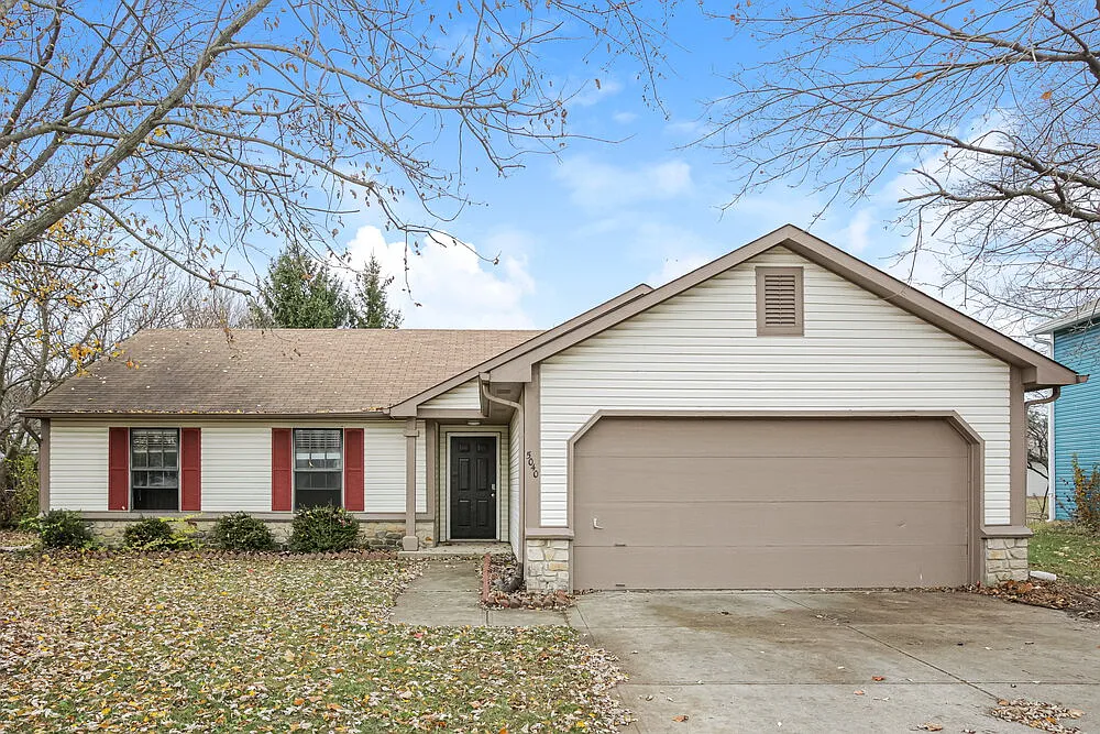 3 bed, 2.0 bath, 1220 sqft, $1,915 — Photo 1