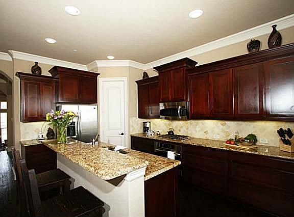 3rd image of 13637 Cobblestone Dr