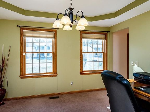 5th image of 4309 Clover Dr