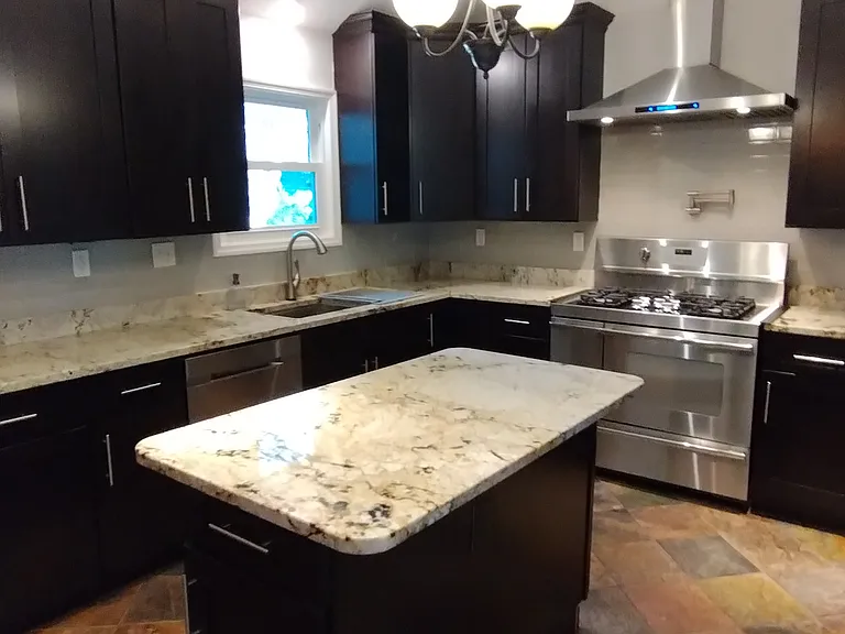 710 Yucca Ave — Photo 17