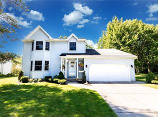 461 Dodge Rd, Getzville, NY 14068