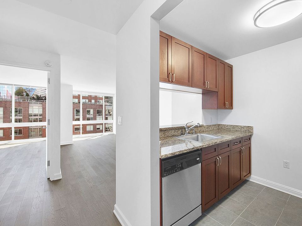 1st image of 211 N End Ave APT 10M