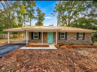 11223 Old Moffat Rd, Wilmer, AL 36587