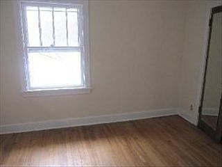 5th image of 207 S Cuyler Ave