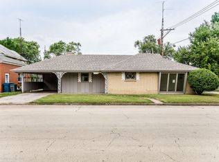 1647 W Hickory St, Kankakee, IL 60901