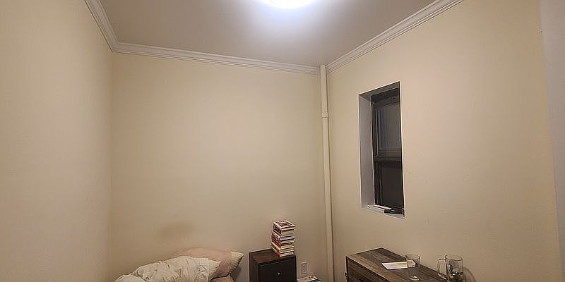 2nd image of 421 E 73rd St Front 2
