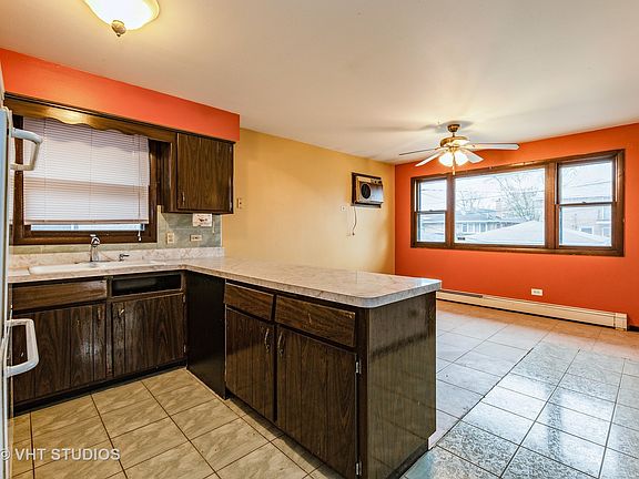 4th image of 331 Paxton Ave