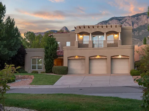 8608 Pristine Dr NE, Albuquerque, NM 87122