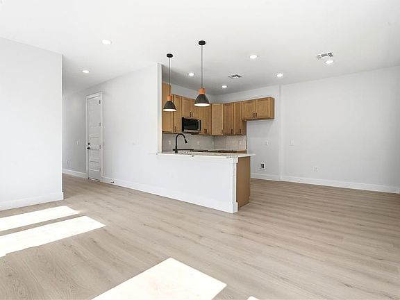4th image of 1232 VIRGINIA DRIVE