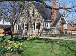 711 Pierce St, Maumee, OH 43537