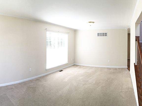 2nd image of 640 Wild Horse Creek Dr