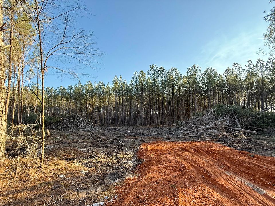 1st image of 3 Mike Parra Rd