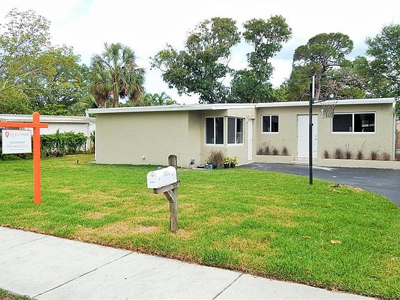 2nd image of 3130 SW 15th Ct