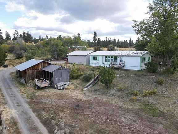 4th image of 36027 Agency Lake Loop Rd