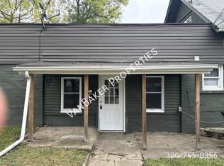 2843 Albrecht Ave APT A, Akron, OH 44312