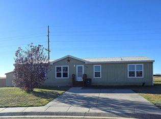 2704 Daybreak Ct, Gillette, WY 82718