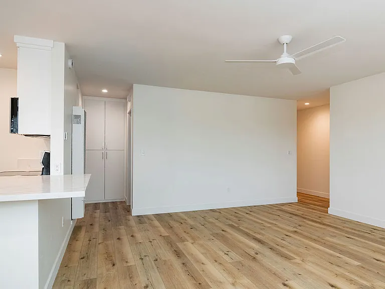 5252-5274 La Jolla Mesa Dr #5254 — Photo 10
