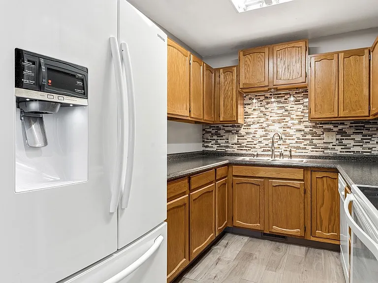 3114 Cymar Dr — Photo 4