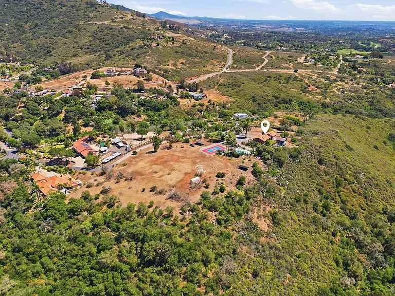 19948 Cerro Pedregoso — Photo 34