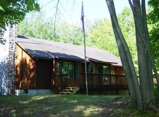 8214 N Peninsula Ln, Hayward, WI 54843