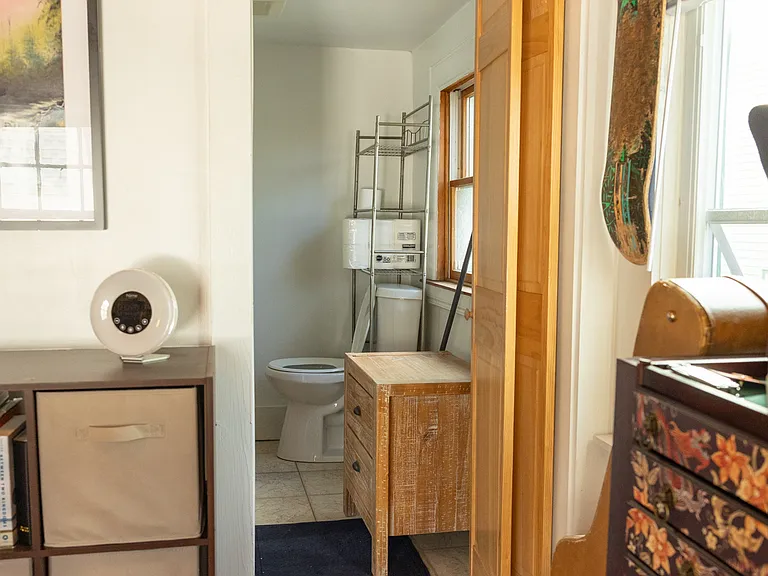 41 Pine St #B — Photo 15