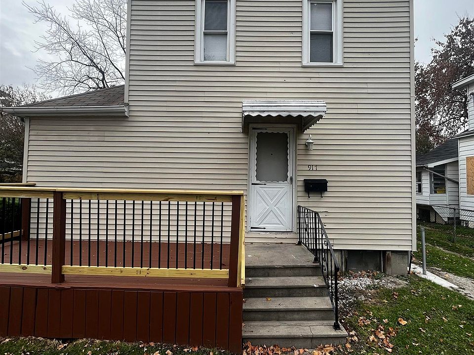 1st image of 917 N Harrison St