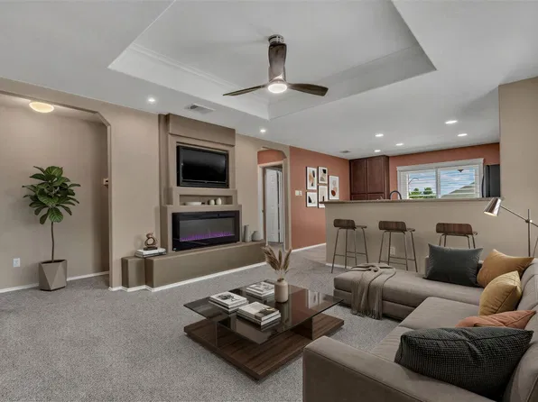 112 Willow Leaf Ln, Buda, TX 78610