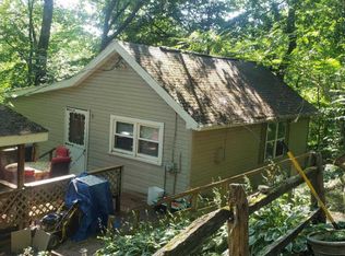 65 Harpers Hill Ln, Gettysburg, PA 17325