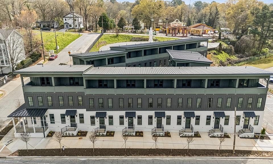 1st image of 1160 Boulevard Se #14
