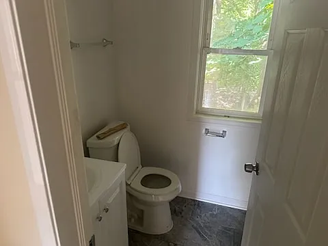 11017 Nottingham Rd — Photo 5