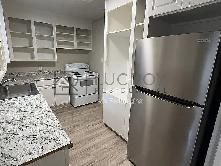 508 Benning Rd — Photo 6
