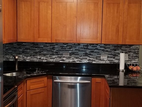 2nd image of 6632 W 64th Pl APT 1W