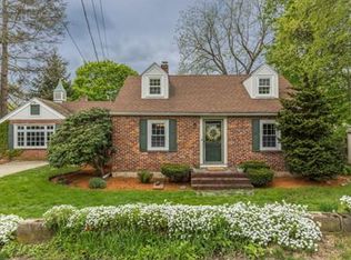 18 Avon St, Stoneham, MA 02180