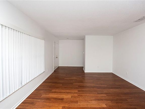 4th image of 1221 Callista Ave