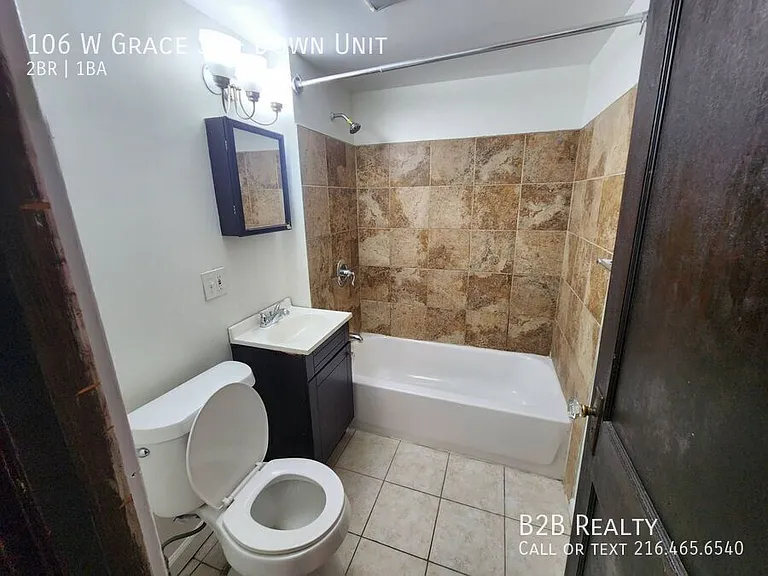106 W Grace St #DOWN — Photo 9