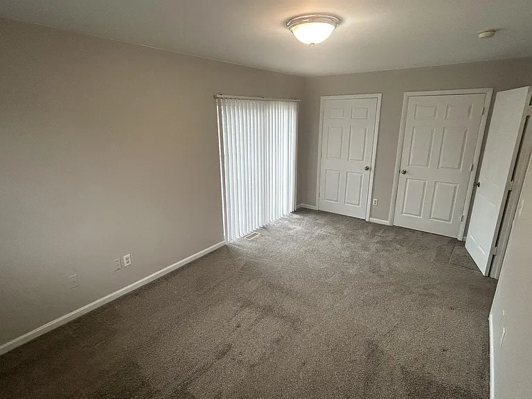 157 Atwater St #B — Photo 8