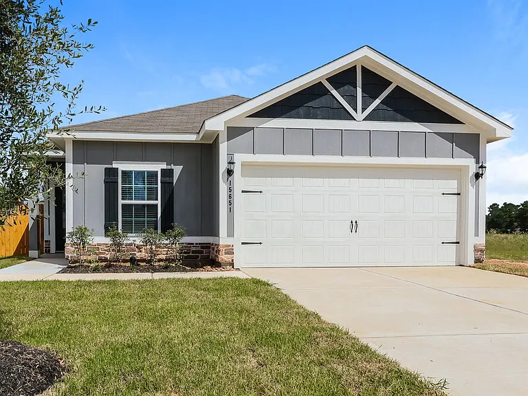 15651 Plum Brook Dr — Photo 1