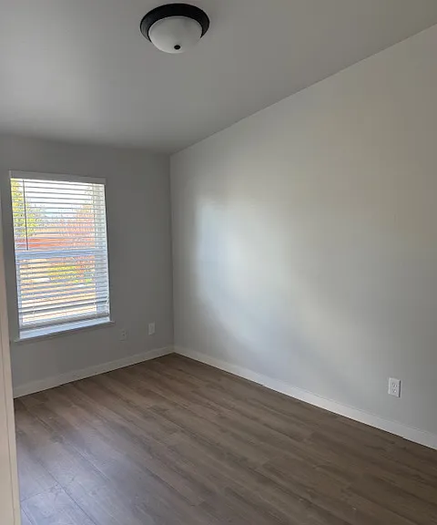 2112 Madison St #1 — Photo 14