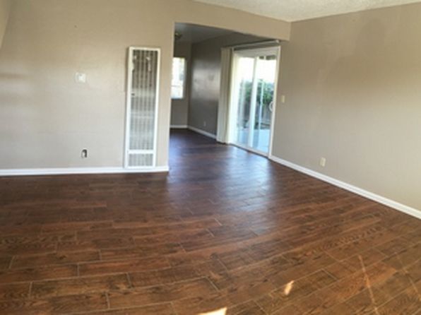 220 Soledad St APT B