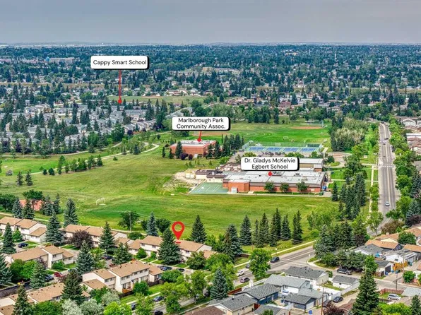 6100 SW 4th Ave NE #59, Calgary, AB T2A 5Z8