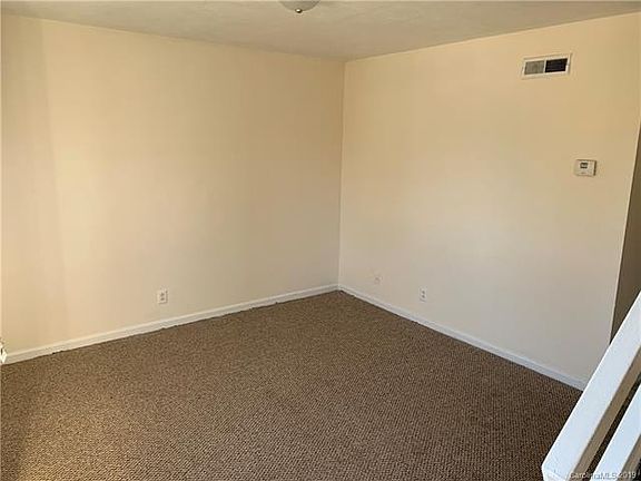 2nd image of 492 Harolds Ln