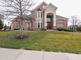 1009 Blue Aster Trl, Middleton, WI 53562