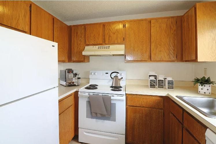 Countrywood Apartments of Vernon 631 Talcottville Rd Vernon, CT Zillow Apartments for Rent