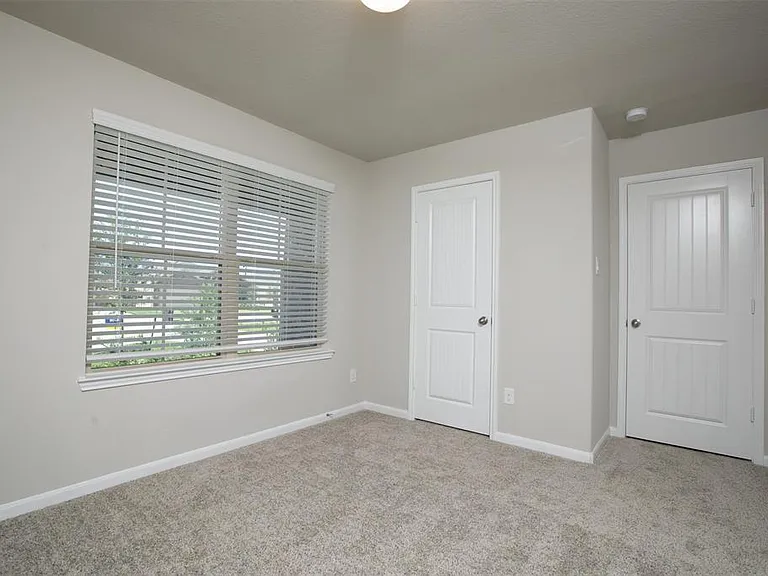 18435 Grayson Bluff Way — Photo 10