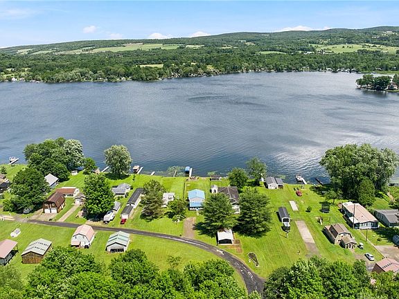 2nd image of 3476 Danilowicz Rd